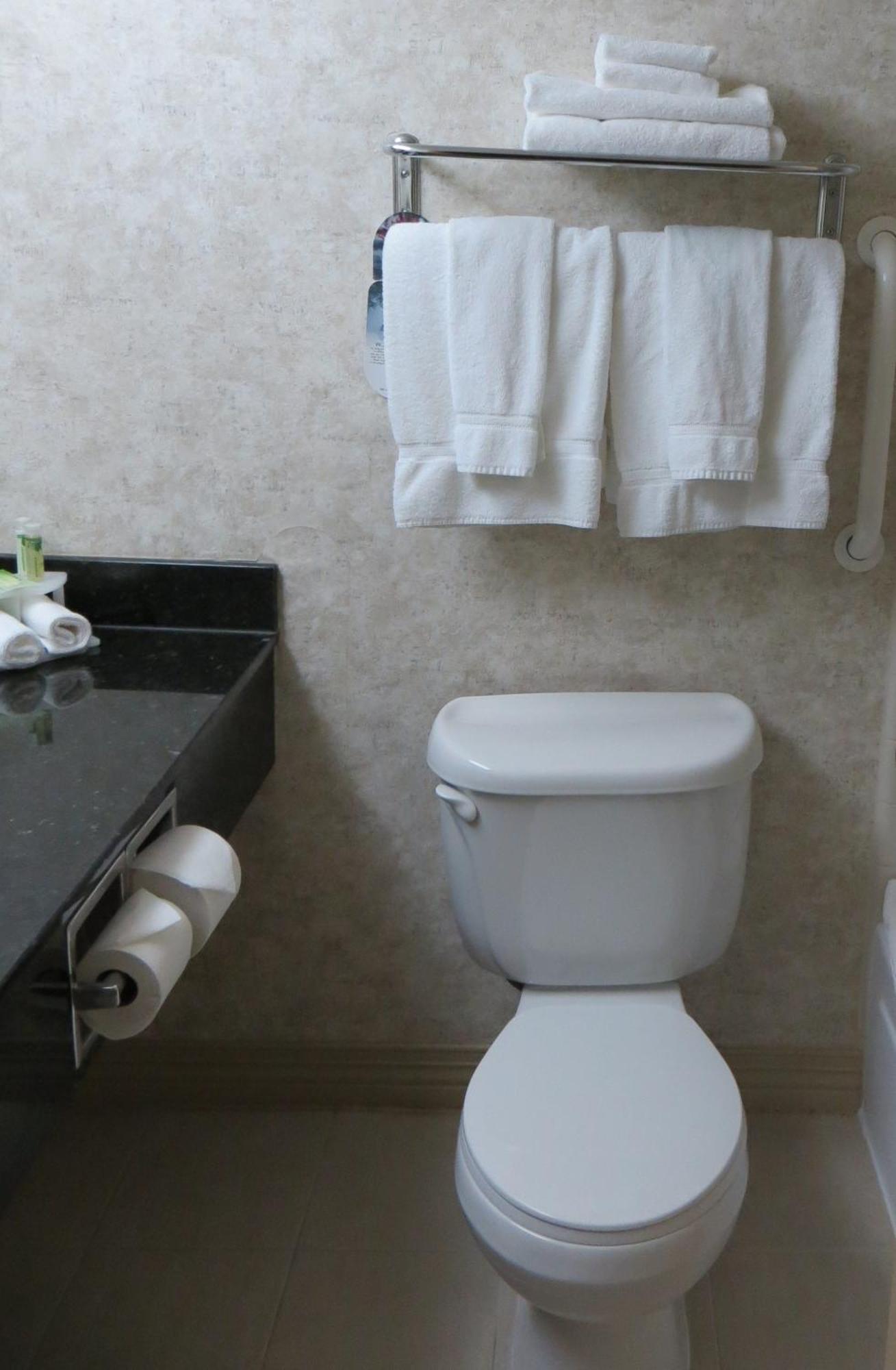 Holiday Inn Express Hotel & Suites Picayune By Ihg Esterno foto